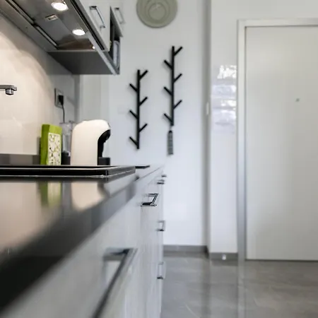 At The Rotonda With Garage Apartamento Nizza Monferrato