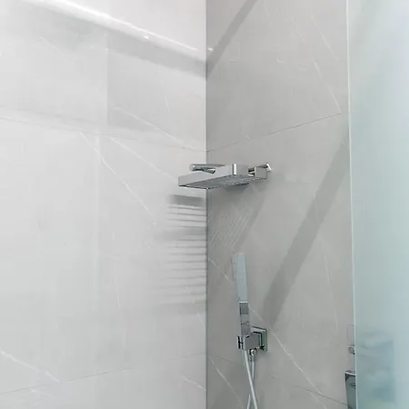 Apartamento At The Rotonda With Garage Nizza Monferrato