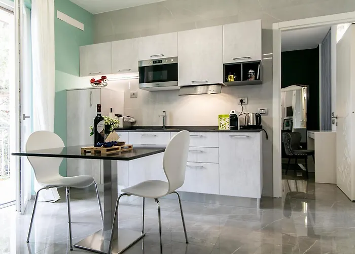 Apartment At The Rotonda With Garage *
